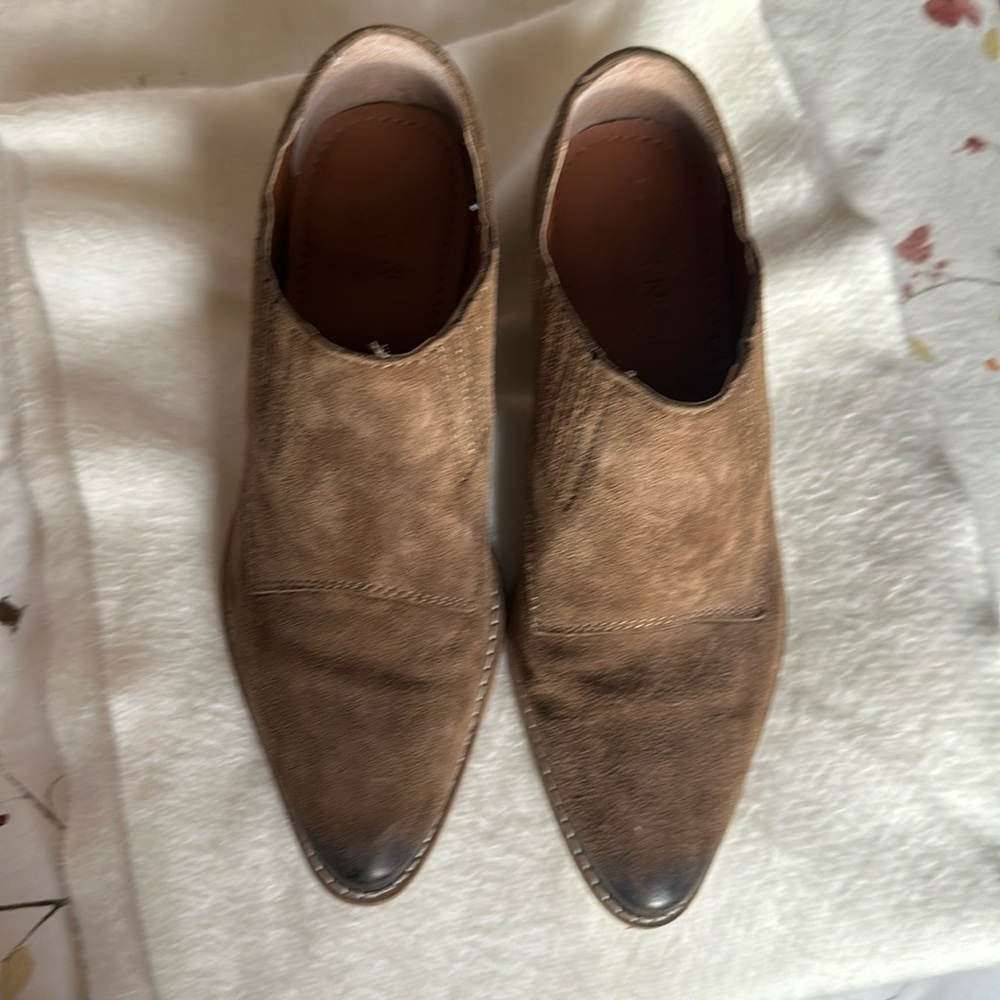 Slip on cowboy style pointy toe booties